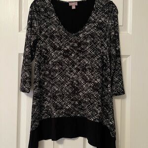 J. Jill Black and White Textured Tunic